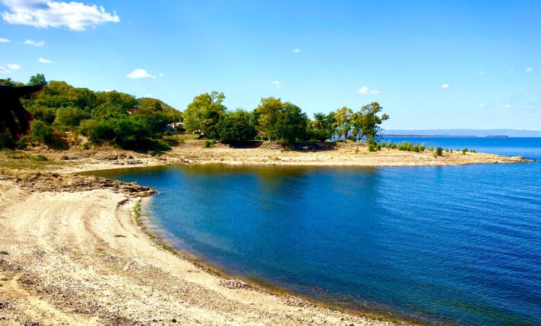 Kariba resort town, view of the Zambezi River